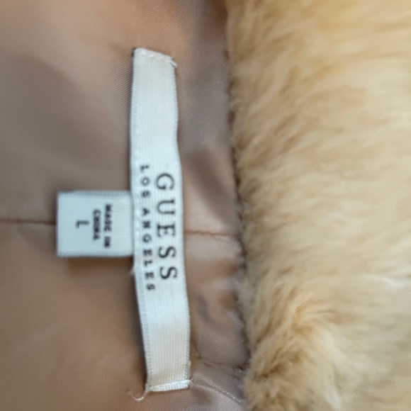 Guess Faux Fur Vest - Picture 6 of 8